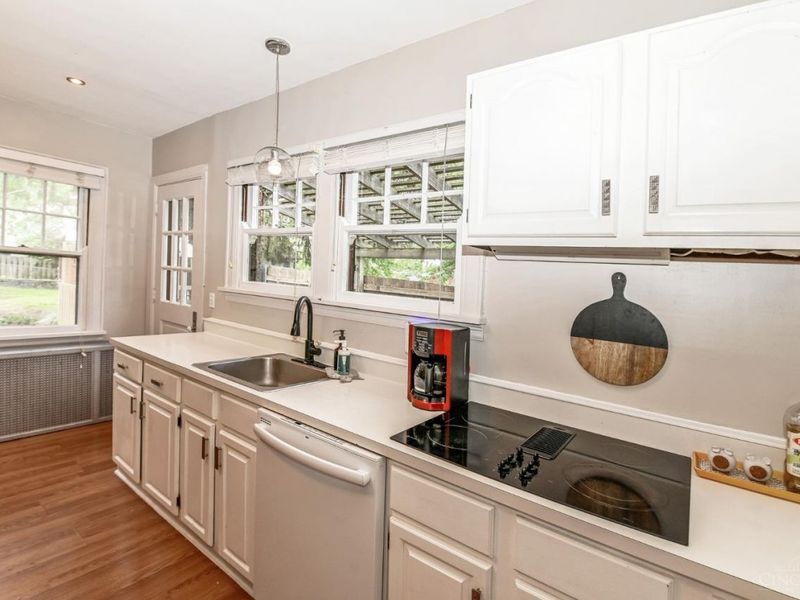 6093 Belmont Avenue, Cincinnati, OH 45224 Photo 29