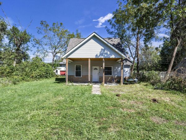 3626 4th Avenue, Urbancrest, OH 43123