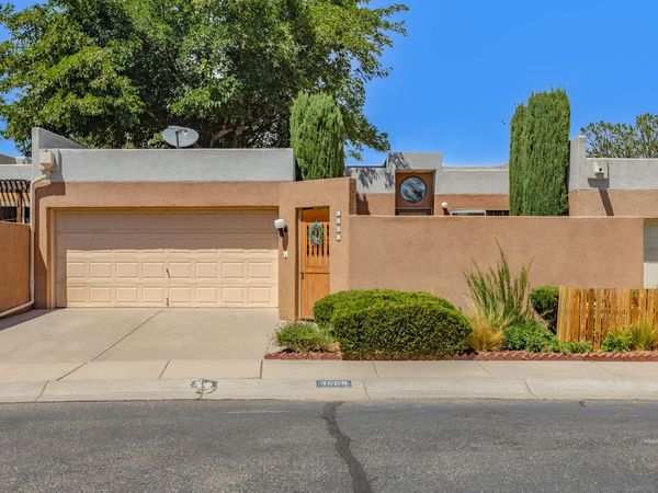 6609 San Blas Place NW, Albuquerque, NM 87120