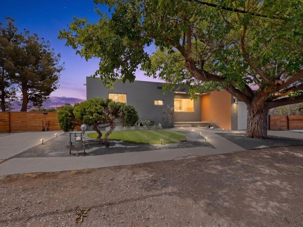 206 Wayne Road NW, Albuquerque, NM 87114