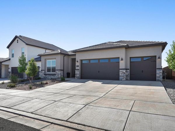 3860 Kodiak Road NE, Rio Rancho, NM 87144