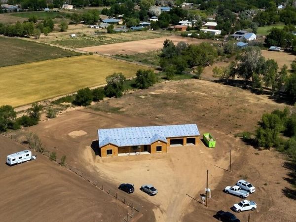 3 Crane Court , Los Lunas, NM 87031