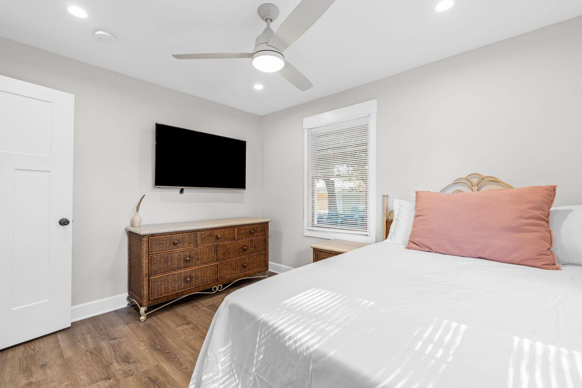 1258 Driftwood Drive Photo 17
