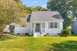 1258 Driftwood Drive photo 4