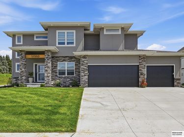 11503 S 115th Street, Papillion, NE 68046
