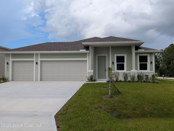 2095 Tahoe Avenue SE , Palm Bay, FL 32909