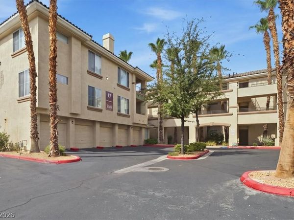 7167 S Durango Drive , Unit 307, Las Vegas, NV 89113