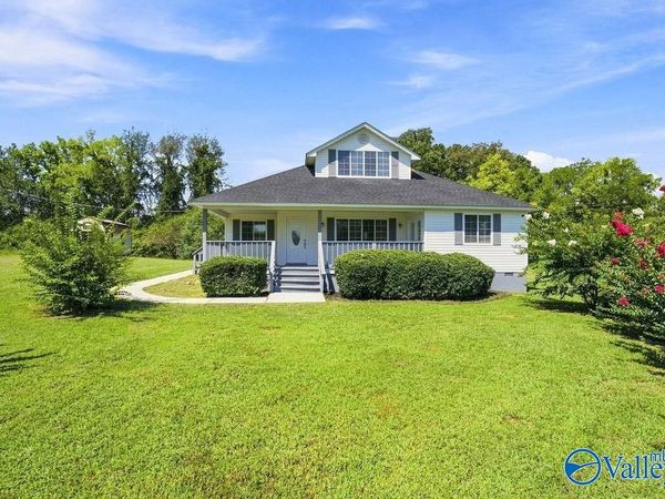 305 Brick School Road, Muscle Shoals, AL 35661