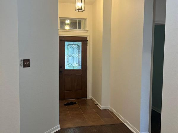 600 Spanish Oak TER, Round Rock, TX 78681