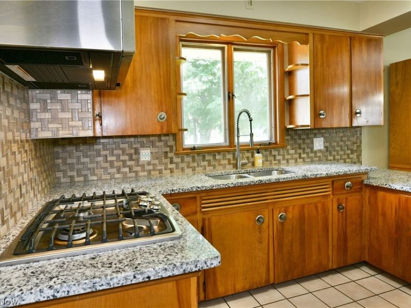 459 Peters Drive , Campbell, OH 44405 Photo 18