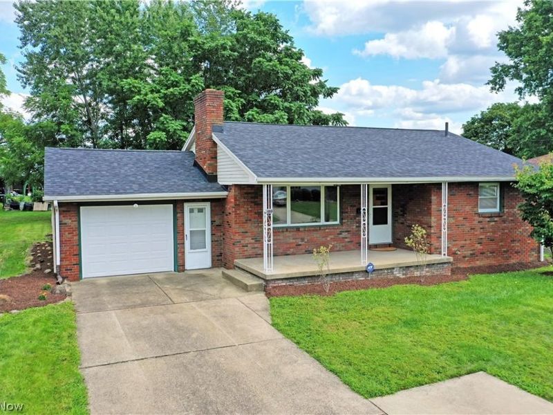 459 Peters Drive , Campbell, OH 44405 Photo 3