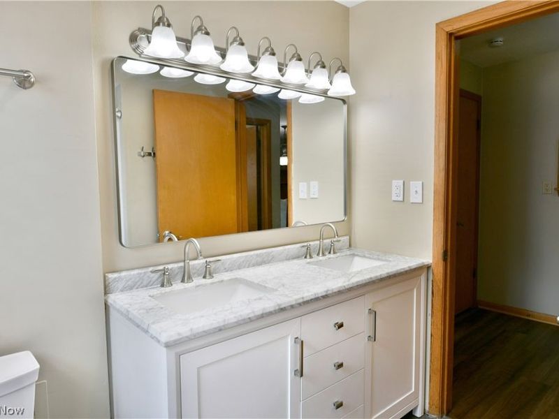 459 Peters Drive , Campbell, OH 44405 Photo 30