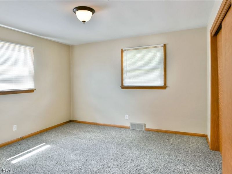 459 Peters Drive , Campbell, OH 44405 Photo 32