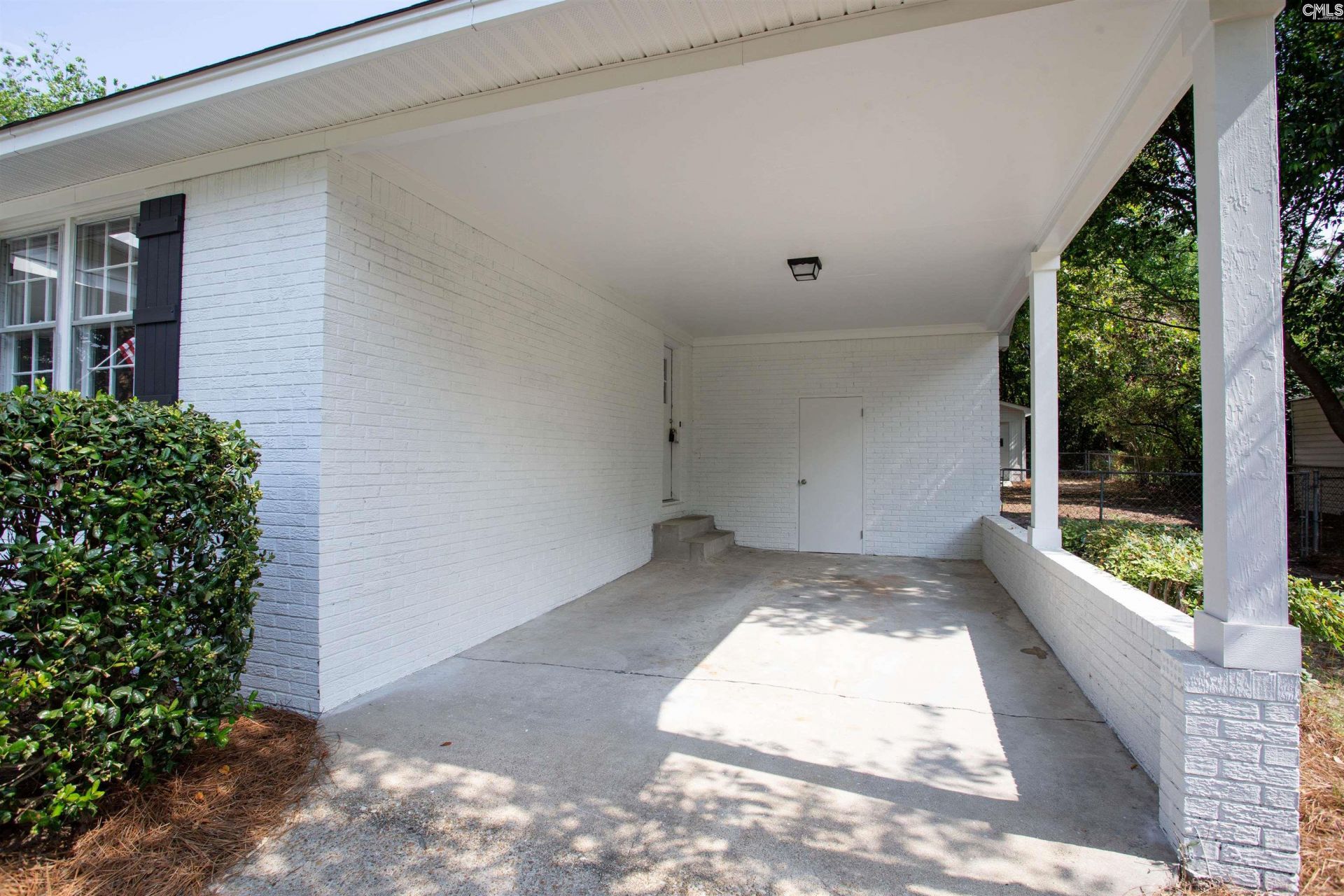 2129 Arrowwood Road W Photo 33