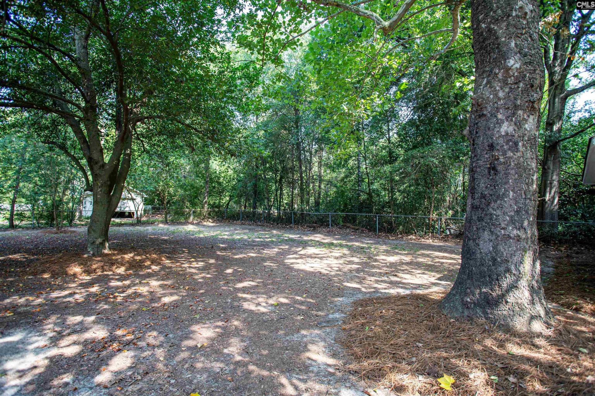 2129 Arrowwood Road W Photo 37