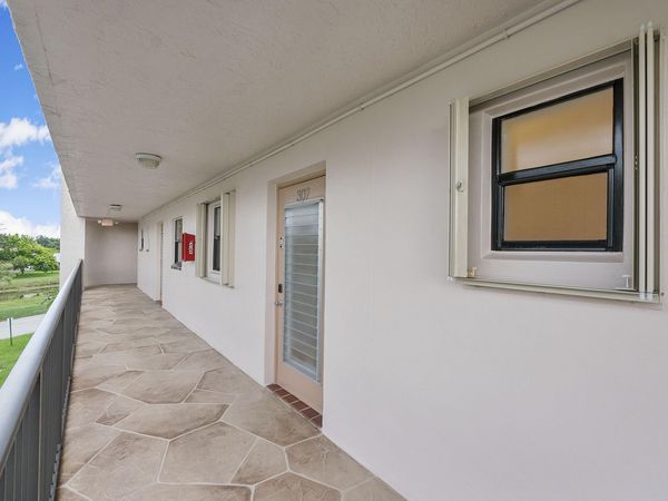 10444 NW 30TH Court, Unit 307, Sunrise, FL 33322