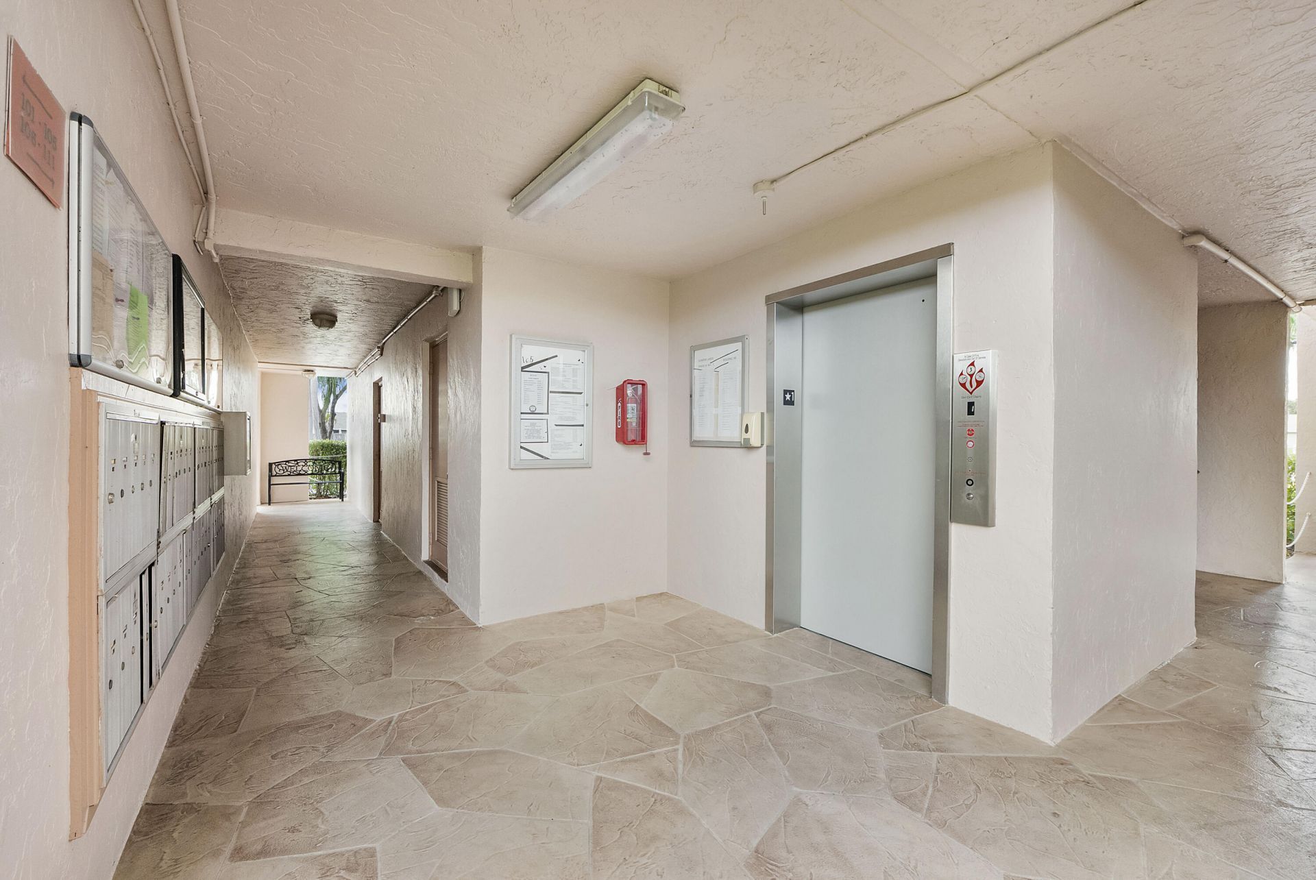 10444 NW 30th Court, Unit 307, Sunrise, FL 33322 Photo