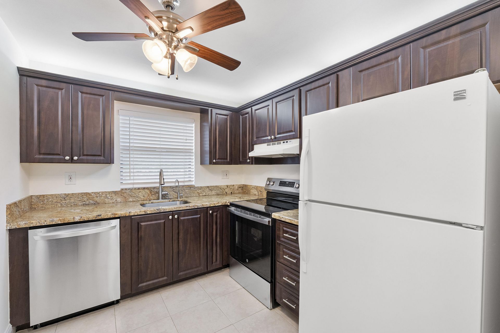 10444 NW 30th Court, Unit 307, Sunrise, FL 33322 Photo