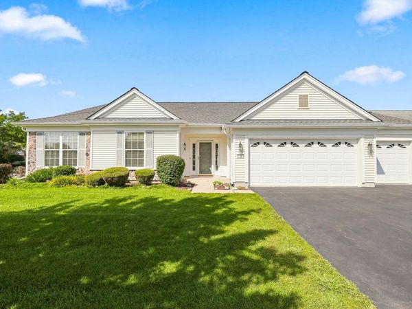 12503 Rolling Meadows Lane , Huntley, IL 60142