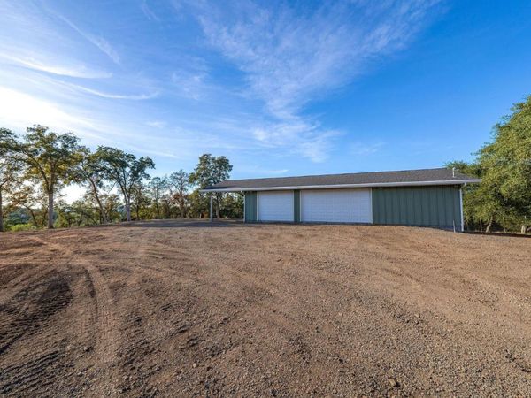 15858 Hovick Stone Way, Rough and Ready, CA 95975