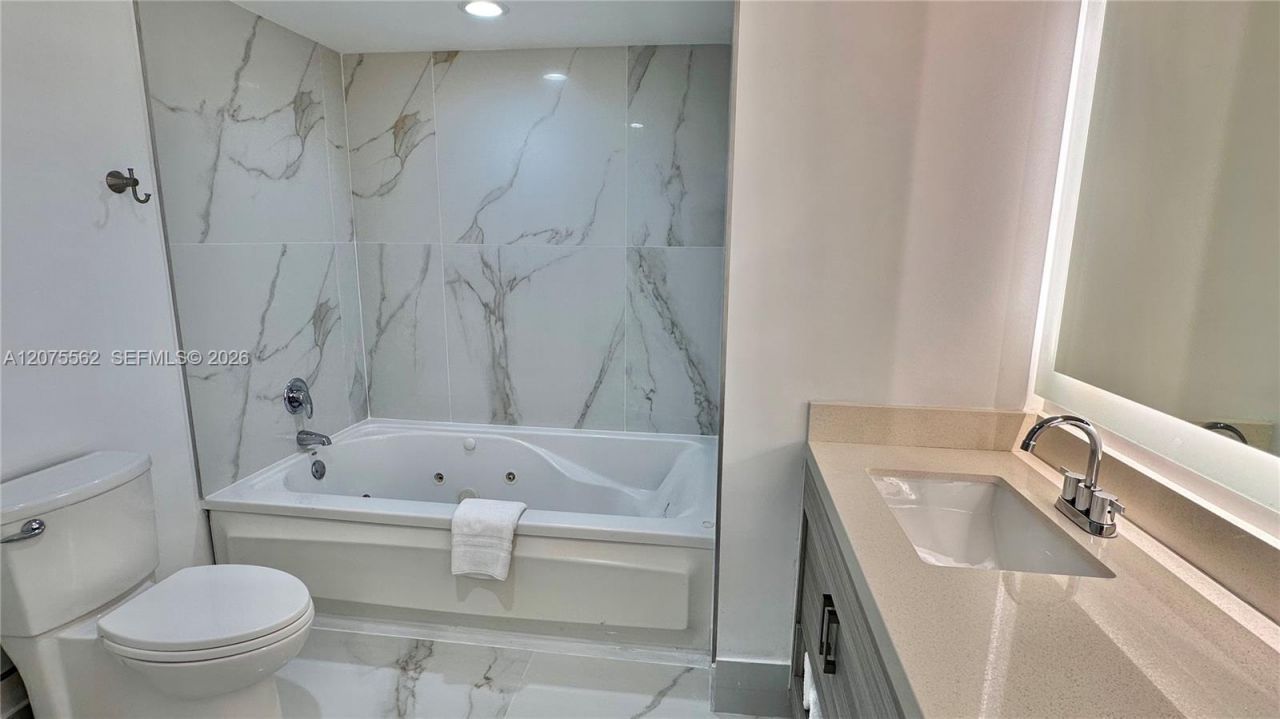 17375 Collins Ave , Unit 2003, Sunny Isles Beach, FL 33160 Photo