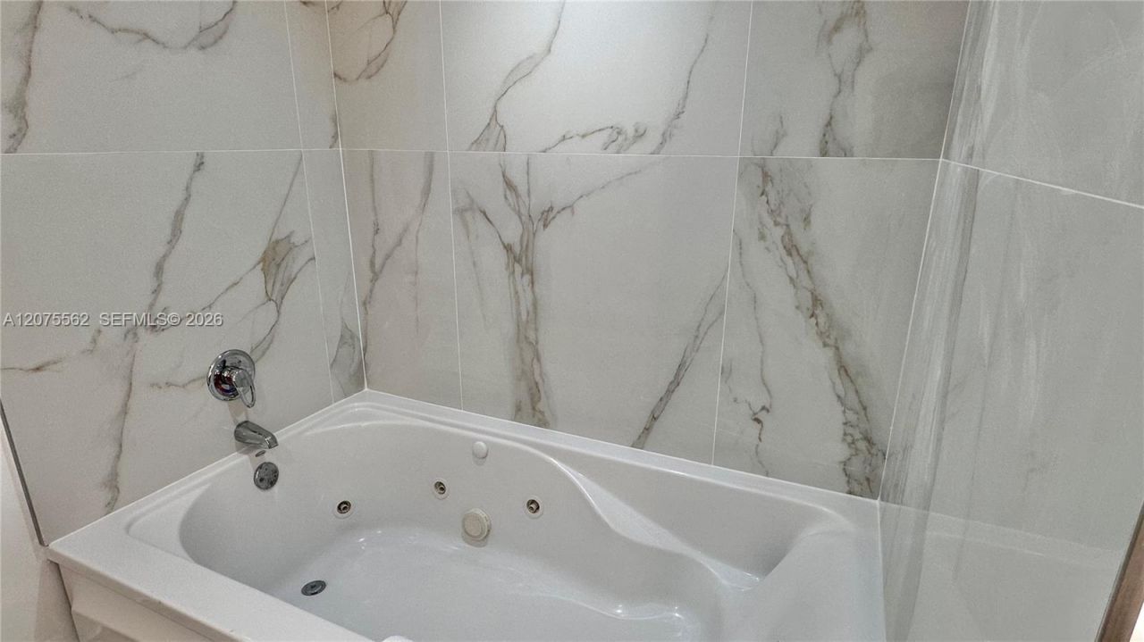 17375 Collins Ave , Unit 2003, Sunny Isles Beach, FL 33160 Photo