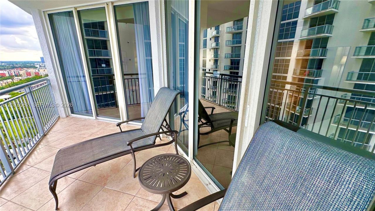 17375 Collins Ave , Unit 2003, Sunny Isles Beach, FL 33160 Photo