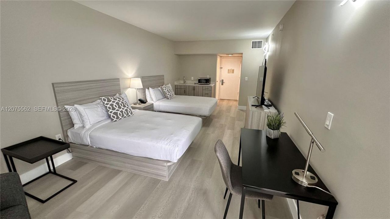 17375 Collins Ave , Unit 2003, Sunny Isles Beach, FL 33160 Photo