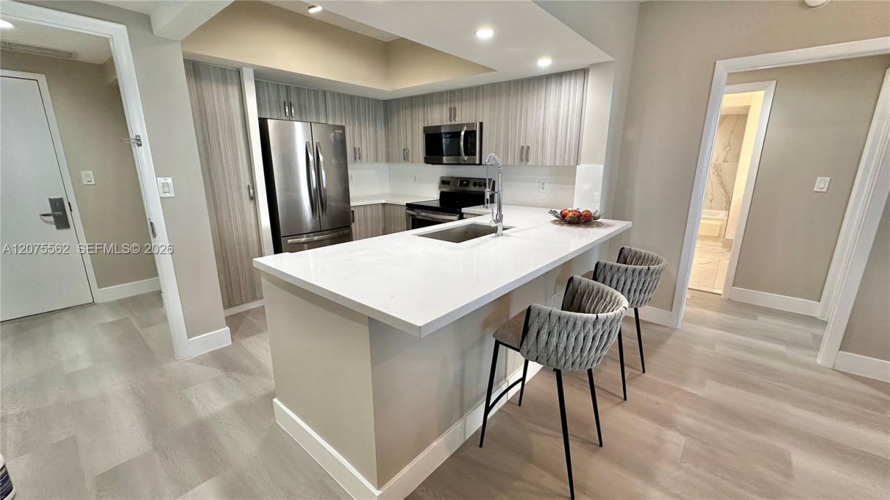 17375 Collins Ave , Unit 2003, Sunny Isles Beach, FL 33160 Photo
