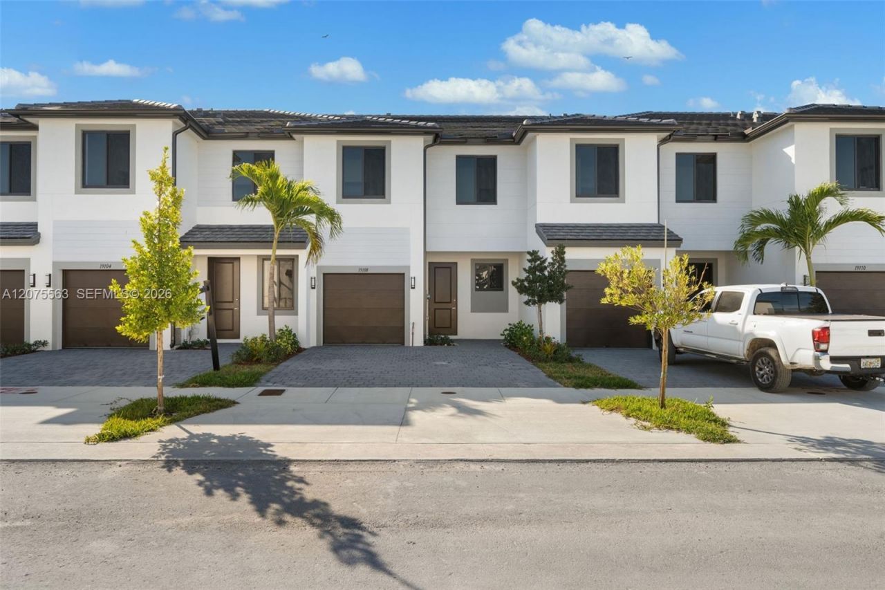 19102 SW 345th Ter, Unit 19102, Homestead, FL 33034 Photo