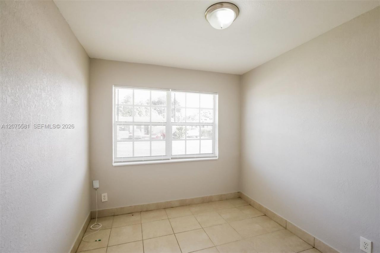 3321 NW 177th Ter , Miami Gardens, FL 33056 Photo