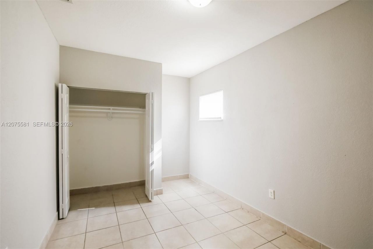 3321 NW 177th Ter , Miami Gardens, FL 33056 Photo