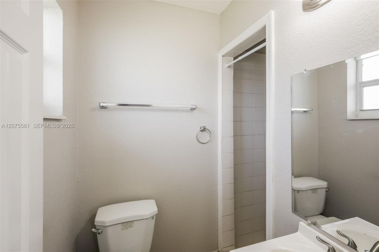 3321 NW 177th Ter , Miami Gardens, FL 33056 Photo