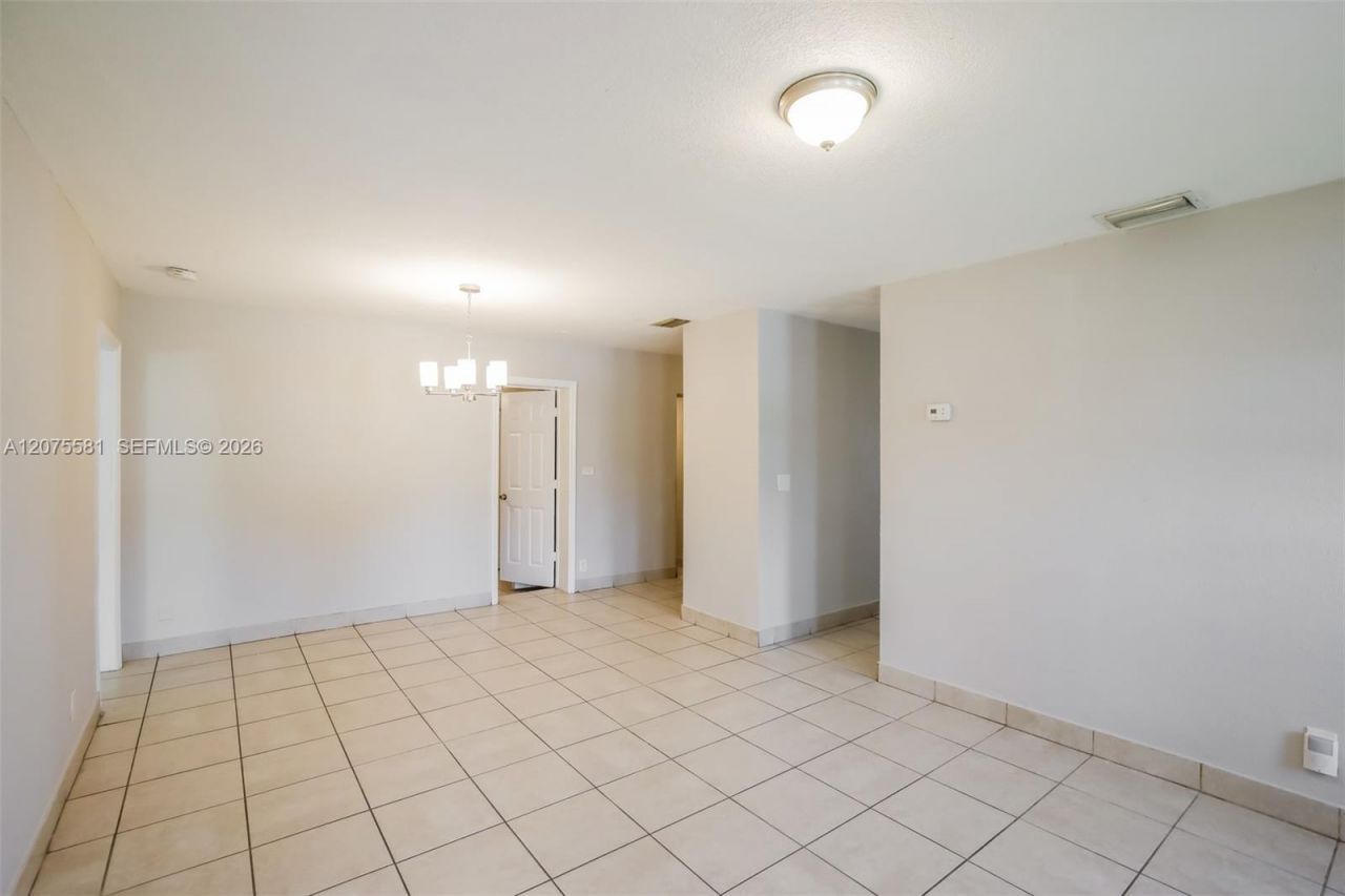 3321 NW 177th Ter , Miami Gardens, FL 33056 Photo