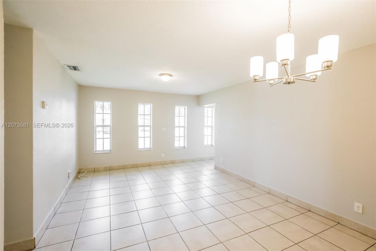 3321 NW 177th Ter , Miami Gardens, FL 33056 Photo