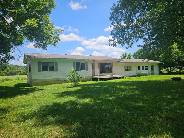 19507 J F Norton Parkway , Winona, MO 65588