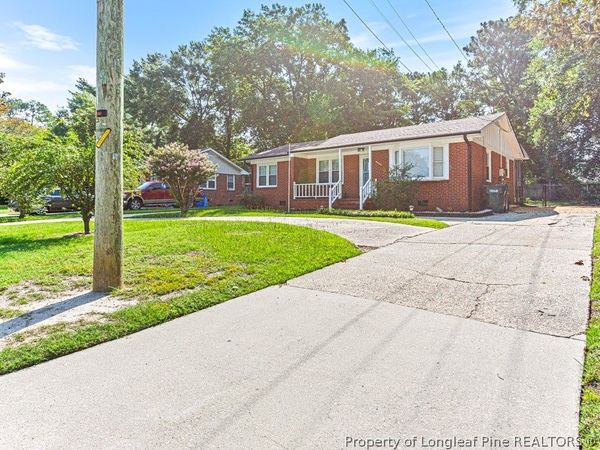 1115 Martindale Drive, Fayetteville, NC 28304