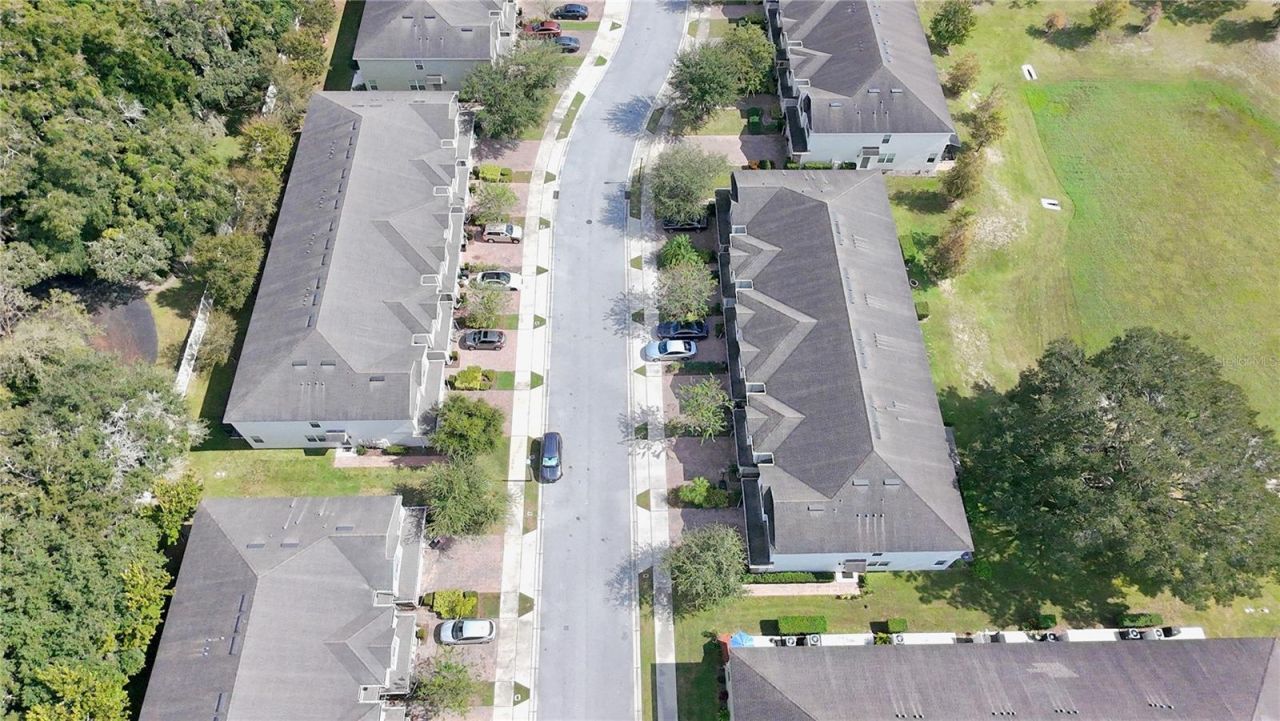 7605 Aloma Pines Court, Unit 7605, Winter Park, FL 32792 Photo