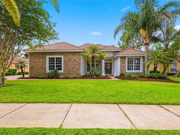 10534 BERMUDA ISLE DRIVE , TAMPA, FL 33647