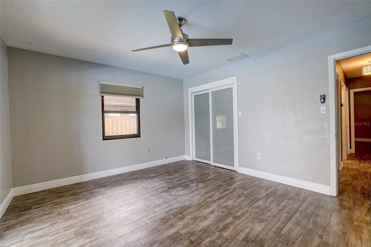 323 Suwanee Avenue, Sarasota, FL 34243 Photo