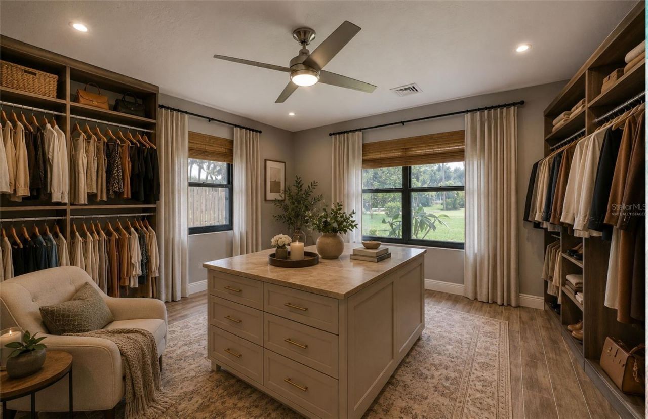 323 Suwanee Avenue, Sarasota, FL 34243 Photo