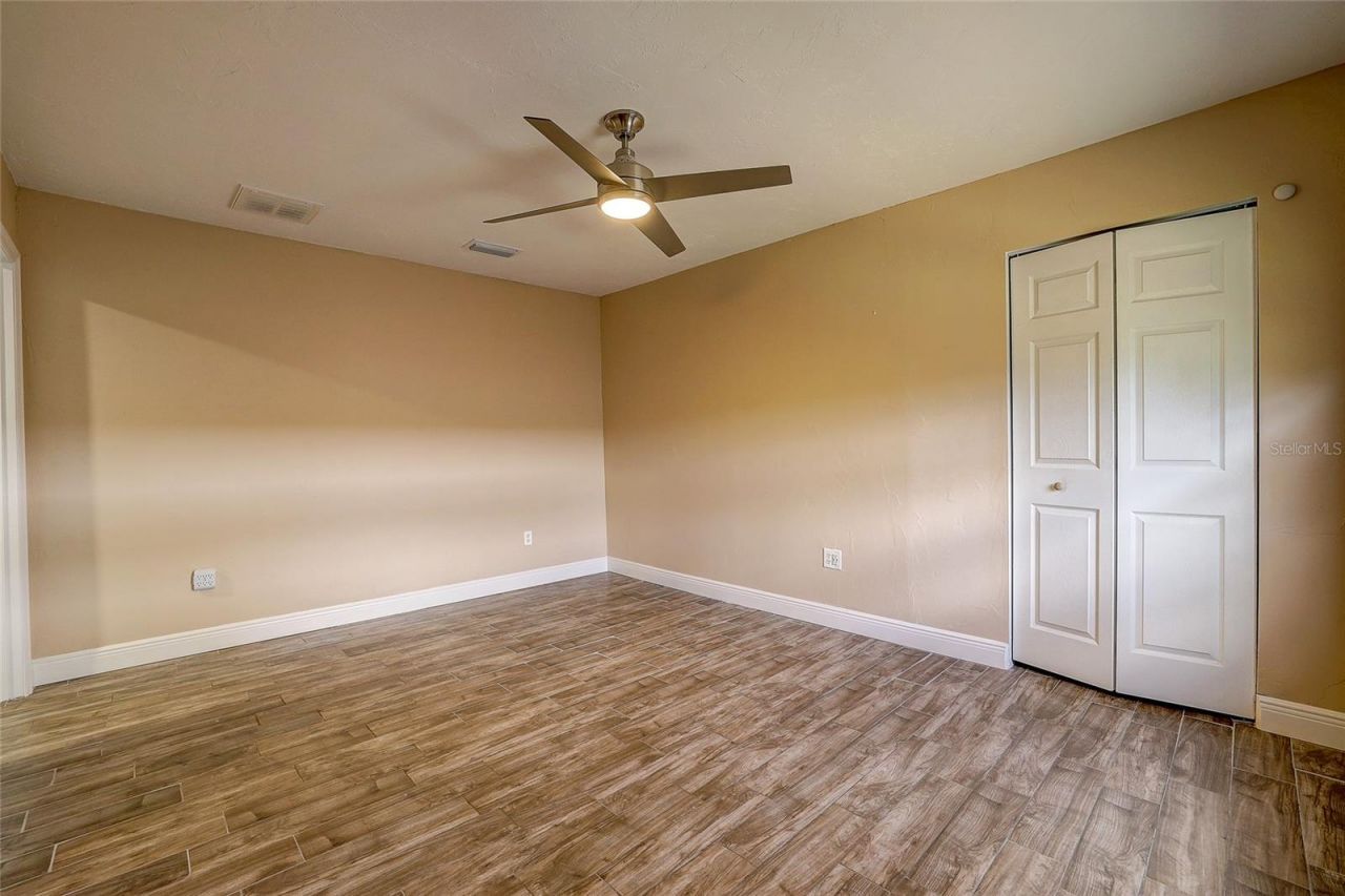 323 Suwanee Avenue, Sarasota, FL 34243 Photo