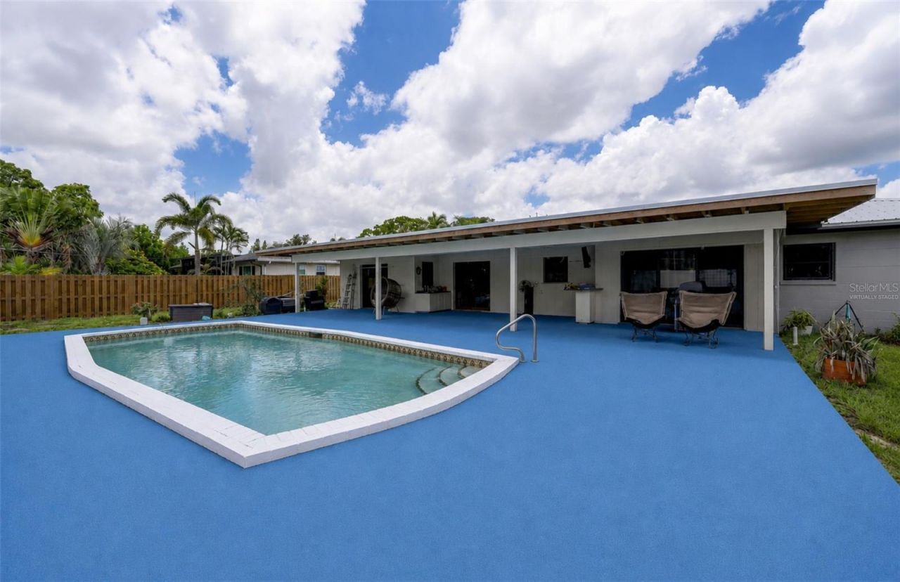 323 Suwanee Avenue, Sarasota, FL 34243 Photo