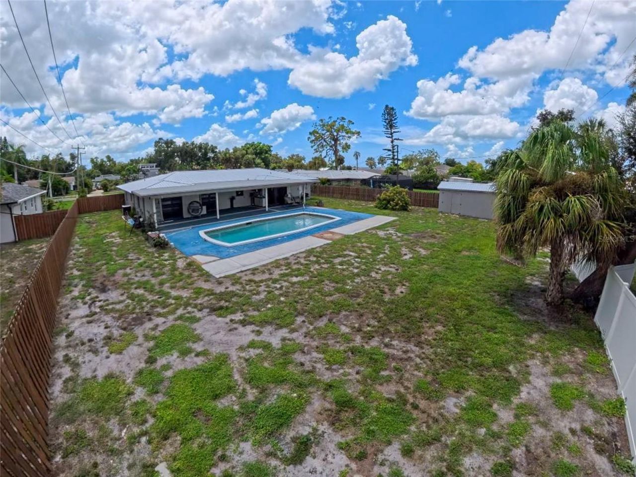 323 Suwanee Avenue, Sarasota, FL 34243 Photo