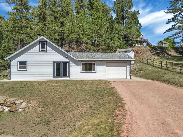 332 FOREST ST, Hill City, SD 57745