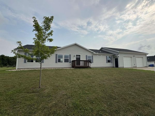 240 Purdue St., Vermillion, SD 57069