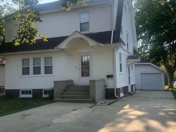 410 Cherokee, Alta, IA 51002