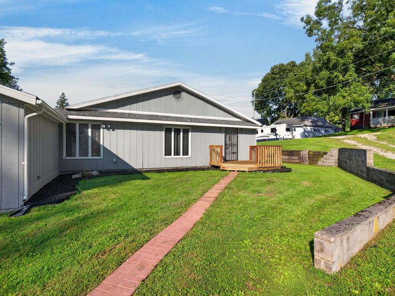 463 Towpath Trail, Piqua, OH 45356 Photo 3