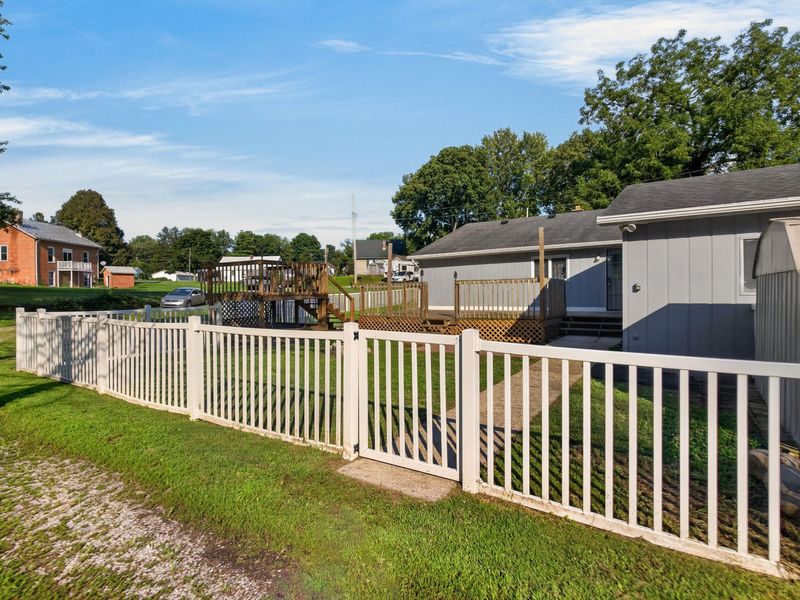 463 Towpath Trail, Piqua, OH 45356 Photo 34