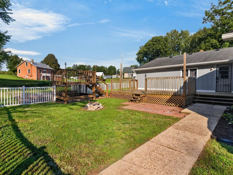 463 Towpath Trail, Piqua, OH 45356 Photo 5